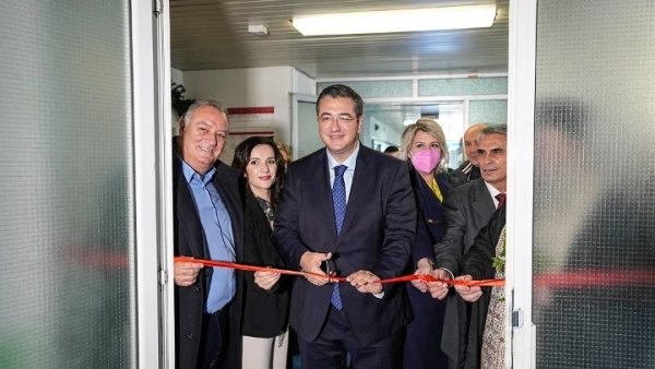 Την ανακαινισμένη Ορθοπεδική Κλινική του Γενικού Νοσοκομείου Χαλκιδικής εγκαινίασε ο Περιφερειάρχης Κ. Μακεδονίας