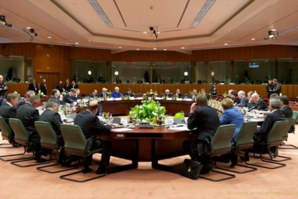 Eurogroup: Εγκρίθηκαν τα βραχυπρόθεσμα μέτρα για την ελάφρυνση του ελληνικού χρέους
