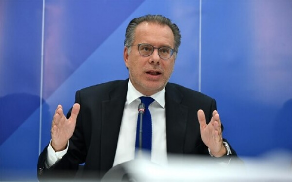 Γ. Κουμουτσάκος: Ο Ερντογάν δεν αντέχει να τινάξει στον αέρα τις ευρωτουρκικές σχέσεις