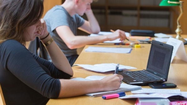 Στους 35.000 ανέρχονται οι φοιτητές που ζήτησαν παράταση σπουδών