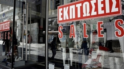 Πρεμιέρα για τις χειμερινές εκπτώσεις - Στόχος, τζίρος άνω των 6 δισ. ευρώ