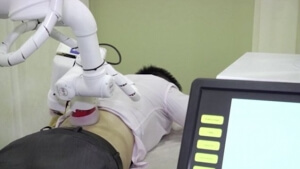 Θα σας πείραζε αν η μασέζ είναι ρομπότ;