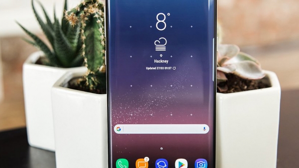 Οι μετοχές της Samsung εμφανίζουν άνοδο μετά την παρουσίαση του νέου μοντέλου κινητού Galaxy S8