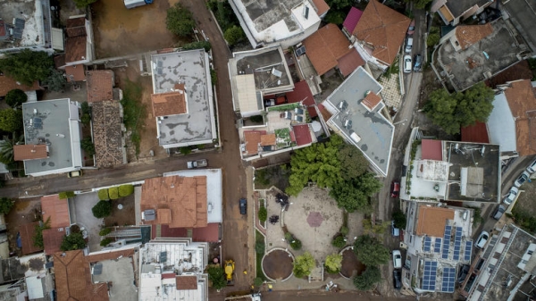 Βουλή: Ακατάσχετο για τα έκτακτα βοηθήματα στους πληγέντες από θεομηνίες