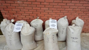 Περισσότερα από 250 κιλά λαθραίο καπνό μετέφερε 46χρονος