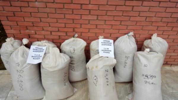 Περισσότερα από 250 κιλά λαθραίο καπνό μετέφερε 46χρονος