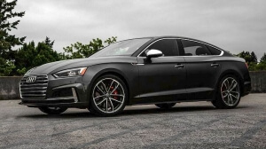 Περισσότερο σπορ σχεδιασμό για το νέο Audi S5 Sportback