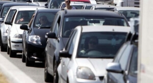 Αυξημένη είναι η κίνηση στην Εθνική Οδό Θεσσαλονίκης Ν. Μουδανιών