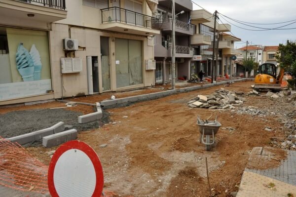 Εξέλιξη εργασιών του έργου “ΑΝΑΠΛΑΣΗ ΕΜΠΟΡΙΚΟΥ ΚΕΝΤΡΟΥ Ν. ΜΟΥΔΑΝΙΩΝ”