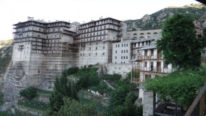 Συνελήφθη 56χρονος για την κλοπή στην Ι.Μ. Ιβήρων