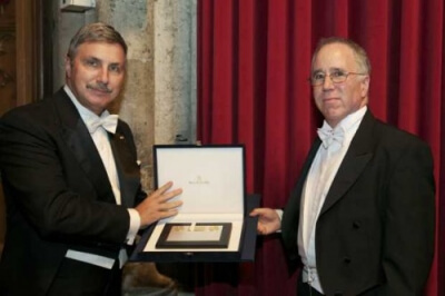Σε πέντε κορυφαίους ακαδημαϊκούς, τα Βραβεία Ωνάση 2018