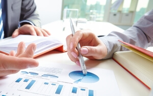 Χορήγηση 5 υποτροφιών σε γυναίκες, σε συνεργασία της ΕΕΔΕ με τη ΓΓΙΦ