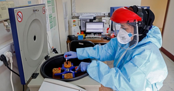 Η παγκόσμια επιστημονική έρευνα για τον κορονοϊό συγκεντρωμένη και ανοιχτά προσβάσιμη στο διαδίκτυο με διαρκή ενημέρωση