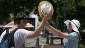 Οδηγίες προστασίας των πολιτών από τις υψηλές θερμοκρασίες