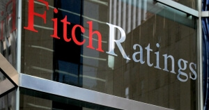 Ο οίκος Fitch υποβάθμισε το αξιόχρεο 20 τουρκικών τραπεζών