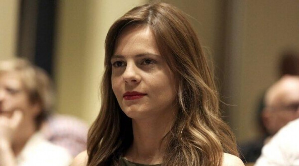 Νέα ρύθμιση 120 δόσεων και κούρεμα βασικής οφειλής στα ασφαλιστικά ταμεία, προανήγγειλε η Έφη Αχτσιόγλου