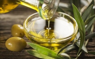 Το έξτρα παρθένο ελαιόλαδο βοηθά στη διατήρηση της μνήμης και προστατεύει από Αλτσχάιμερ, σύμφωνα με νέα έρευνα