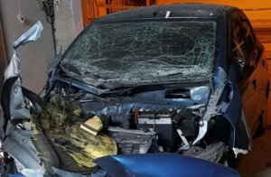 Κυκλώματα ναρκωτικών, αρχαιοκαπηλίας και ηλεκτρονικού τζόγου βρίσκονται, σύμφωνα με τον δήμαρχο Πάφου, πίσω από την βομβιστική επίθεση κατά του οχήματος της μητέρας του