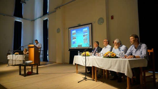 Παρουσίαση Λευκώματος: "Σιθωνία: ένας προορισμός, χίλιες εικόνες..." (Video)