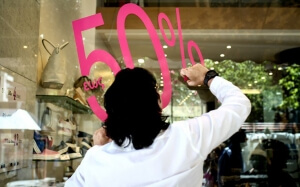 Θεσσαλονίκη: Ξεκινούν στις 8/1 οι χειμερινές εκπτώσεις