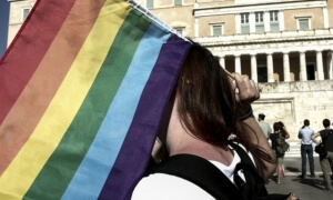 «Η Βουλή έκανε βήματα μπροστά» αναφέρει ο Δημήτρης Παπαδημούλης για το νομοσχέδιο ταυτότητας φύλου