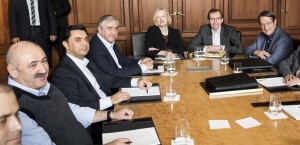 Κύπρος: Διάσταση απόψεων Αναστασιάδη – Ακιντζί στα κριτήρια για το εδαφικό. Δεν υπήρξε συμφωνία στο Μοντ Πελεράν