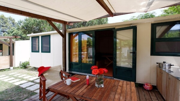 «Πληγωμένα» τα κάμπινγκ στους νομούς Χαλκιδικής και Πιερίας