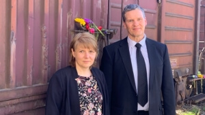 Όταν ο εγγονός ενός στρατιώτη της Βέρμαχτ συνάντησε έναν αιωνόβιο επιζώντα της ναζιστικής θηριωδίας...