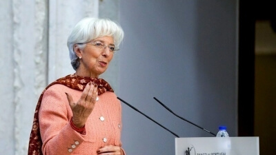 Κρ.Λαγκάρντ: Έρχεται νέα σημαντική αύξηση των επιτοκίων