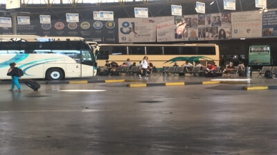 Θεσσαλονίκη-Ιερισσός: Απεγκλωβίστηκαν 14 άτομα από λεωφορείο του ΚΤΕΛ