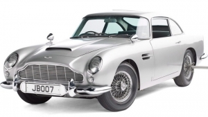 Η θρυλική Aston Martin DB5 του Τζέιμς Μποντ πουλήθηκε για 5.770.000 ευρώ!