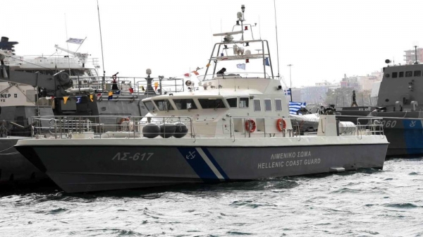 Πτώση οχήματος στη θάλασσα στην Ιερισσό