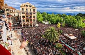Στην Κέρκυρα για ένα διαφορετικό Πάσχα