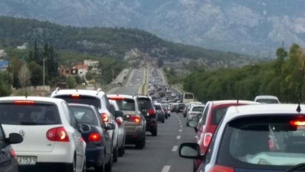 Παράταση έως τις 28/2 για τα τέλη κυκλοφορίας