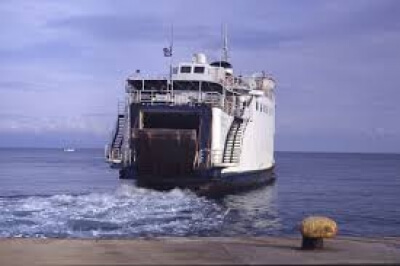 Πήδηξε από τον καταπέλτη του πλοίου για να μην ταξιδέψει