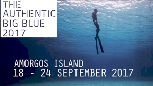 Ο Ζαν Μαρκ Μπαρ στο πλευρό του διεθνή αγώνα ελεύθερης κατάδυσης Authentic Big Blue