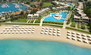 Thessaloniki Summit: Η γραφειοκρατία “φρενάρει” τις επενδύσεις που μπορεί να προσελκύσει ο τουριστικός κλάδος στην χώρα μας