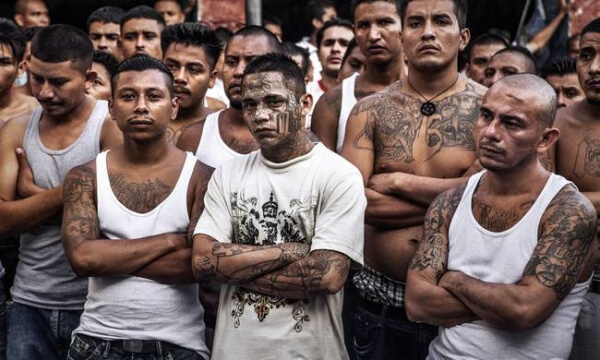 Ελ Σαλβαδόρ: Μια σπάνια ημέρα χωρίς καμία ανθρωποκτονία καταγράφηκε στη χώρα την Τετάρτη