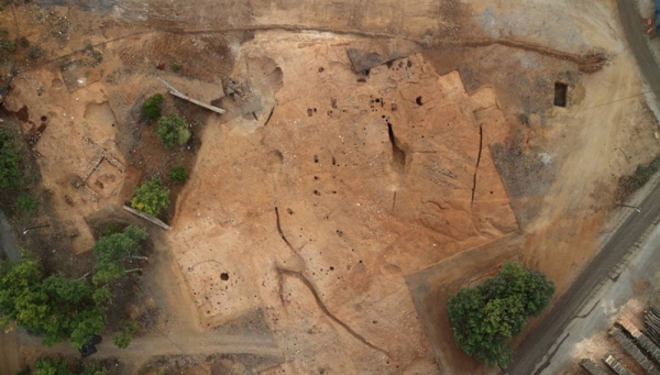 Καταγγελίες για "τριγωνικές συναλλαγές" με την “Ελληνικός Χρυσός”