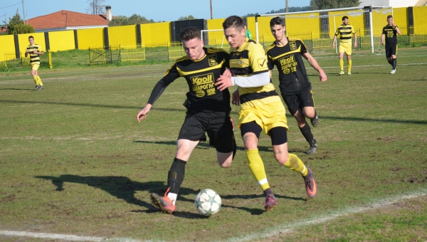 ΑΡΗΣ ΚΑΣΣΑΝΔΡΕΙΑΣ - Μ.Κ. ΣΤΡΑΤΩΝΙΟΥ 1-0 (PICS)