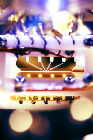 Kβαντικός υπολογιστής που μπορεί να προγραμματισθεί