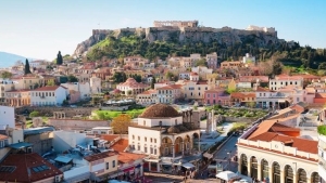 Στα φετινά εντυπωσιακά έσοδα του ελληνικού τουρισμού αναφέρονται δημοσιεύματα ξένων ΜΜΕ