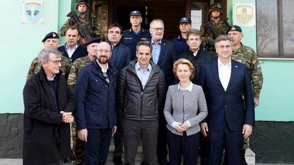 Την εμπιστοσύνη τους στην ελληνική κυβέρνηση και τη στήριξη της Ελλάδας, τόνισαν οι Ευρωπαίοι αξιωματούχοι