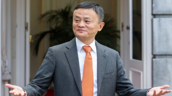 Ο Τζακ Μα, ο συνιδρυτής και επικεφαλής της κινεζικής Alibaba, αποχωρεί αλλά σε έναν χρόνο