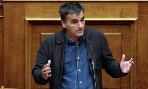 Τσακαλώτος: Το ΔΝΤ όταν φαινόταν ότι θα πιάναμε το στόχο, άλλαξε τροπάριο και ζήτησε μείωση αφορολογήτου και συντάξεων