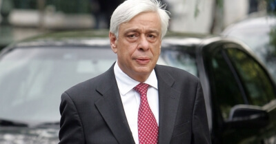 Στις εκδηλώσεις για την επέτειο του Ολοκαυτώματος της Κασσάνδρας Χαλκιδικής ο Πρόεδρος της Δημοκρατίας Προκόπης Παυλόπουλος