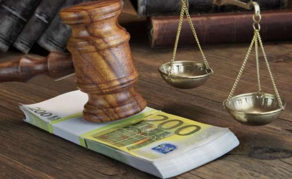 Θεσσαλονίκη: Ψήφισμα των συμβολαιογράφων για την αποχή τους από τους πλειστηριασμούς