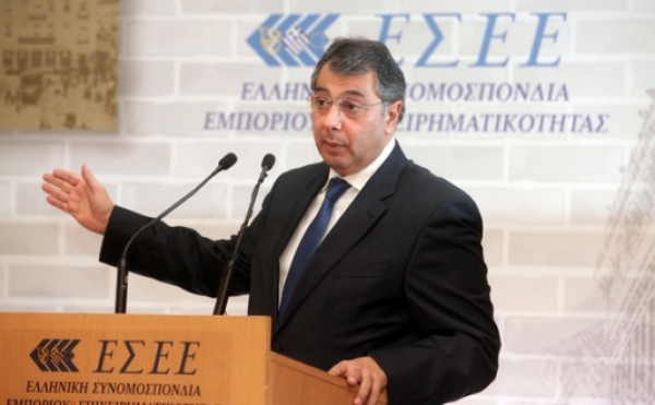 Κορκίδης: Αδίκως, χιλιάδες αυτοαπασχολούμενοι και ελεύθεροι επαγγελματίες που έχουν μπλοκάκι καλούνται να πληρώσουν διπλές εισφορές