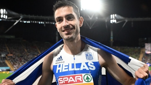 «Έχω στο μυαλό μου τα... εννέα μέτρα»