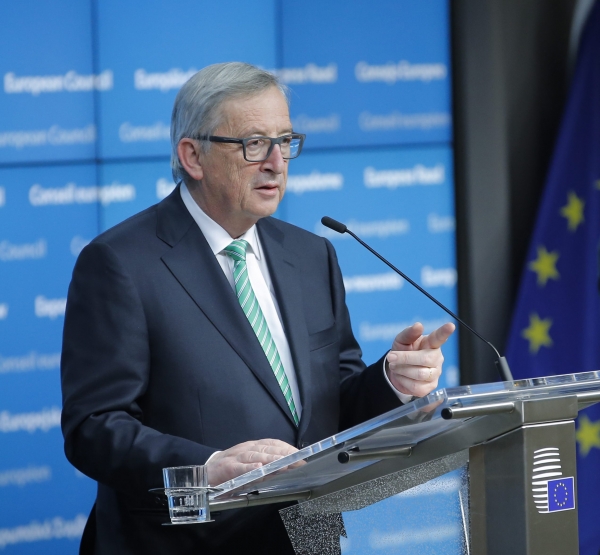 Ζαν Κλοντ Γιούνκερ: Άμεση παύση της ενταξιακής διαδικασίας